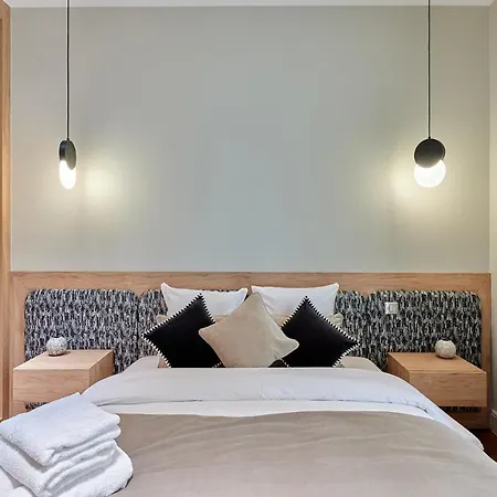 Apartment Center Of By Prestige Paris